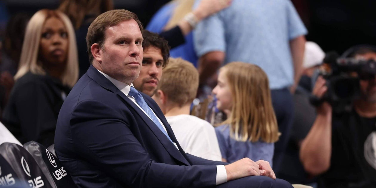 Bastidores da conturbada era de Nico Harrison no Dallas Mavericks Behind the scenes of the Dallas Mavericks’ turbulent Nico Harrison era
