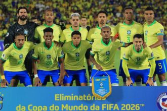 Jogos de hoje, sábado, 15 de novembro: onde assistir futebol ao vivo e horários