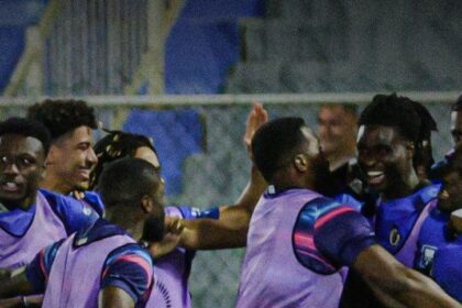 Haiti vence Costa Rica e pressiona Honduras por vaga à Copa do Mundo