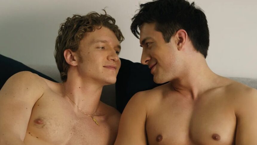 Heated Rivalry: saiba onde e como assistir à série no Brasil