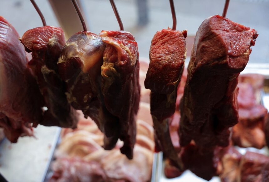 Indústria de carne bovina do Brasil aguarda decisão dos EUA