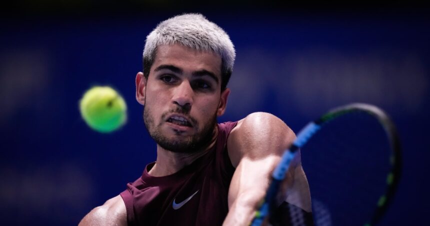 Alcaraz cai no grupo de Djokovic e Sinner vai enfrentar Zverev no ATP Finals