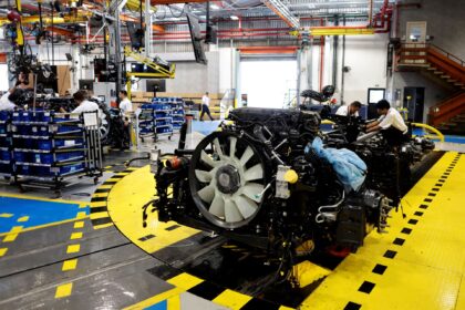 PIB decepciona; Selic alta e estímulos à demanda esgotados