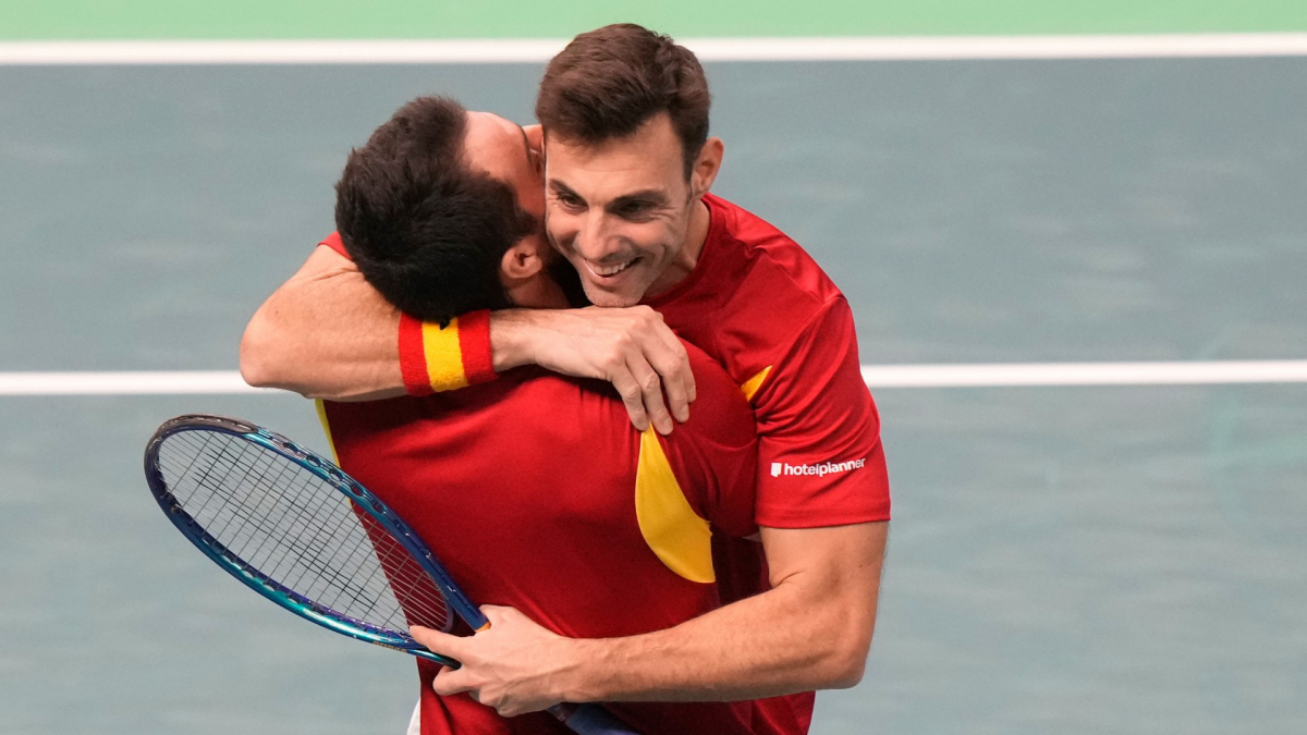 Granollers y Pedro Martínez firman la remontada y España estará en las semifinales seis años después