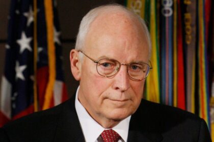 Morre Dick Cheney, ex-vice-presidente de George W. Bush Dick Cheney, influential Republican vice president to George W. Bush, dies