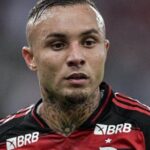 Grêmio avalia proposta por Cebolinha; Flamengo aceita negociação Everton Cebolinha em ação pelo Flamengo contra o Botafogo-PB, na Copa do Brasil
