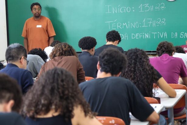 Fuvest 2026: confira horários e dicas para a 1ª fase do vestibular da USP