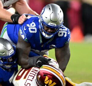 Jarran Reed passou por procedimento inesperado no pulso John Snyder: Jarran Reed fez um procedimento no pulso que não era esperado