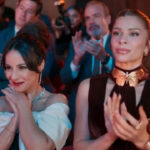 Arminda reage de forma intensa à confissão de Zenilda Andreia Horta como Zenilda e Grazi Massafera como Arminda em Três Graças