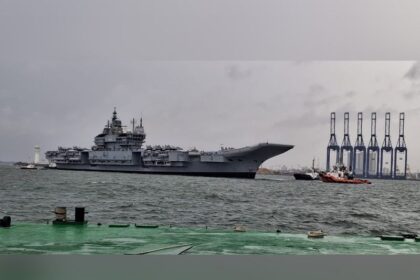 Ins Vikrant chega ao Sri Lanka para cerimônia naval de 75 anos brand-logo-img
