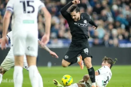 Rayan Cherki mais forte e leve para duelo contra o Dortmund Rayan Cherki: Stronger and Lighter for Man City vs. Dortmund Clash