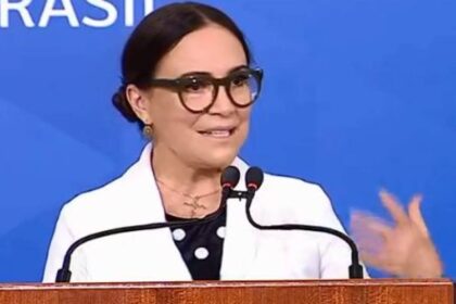 A reação inusitada de Regina Duarte à prisão de Jair Bolsonaro