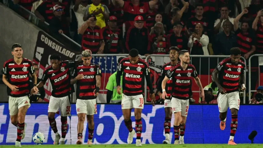 Escândalo no Flamengo: festas na casa de jogador envolvem Carrascal Escándalo en Flamengo, de Jorge Carrascal, por fiestas hasta el amanecer en casa de jugador