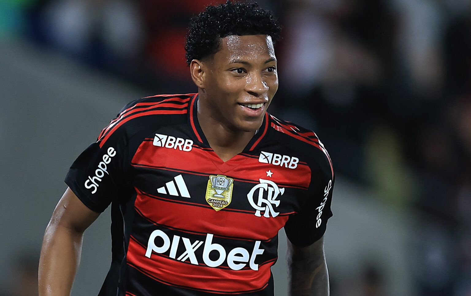 Vitão e Taty Castellanos: acordo engatilhado e próximos passos para reforçar o Flamengo