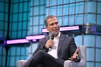 Presidente afastado do BRB manteve repasses mesmo após alerta do BC