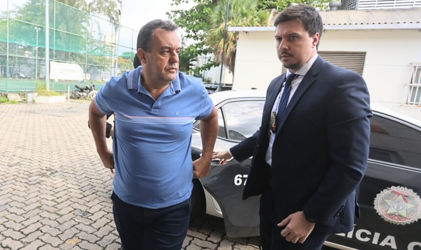 Vereador preso em operação contra o TCP negociou nomeações em troca de apoio político e ofereceu suporte para construção de barricadas, segundo polícia