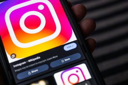 Meta's Instagram orders employees back to the office 5 days a week