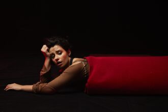 'Conforme fui fazendo sucesso, mais fui me sentindo fracassada'