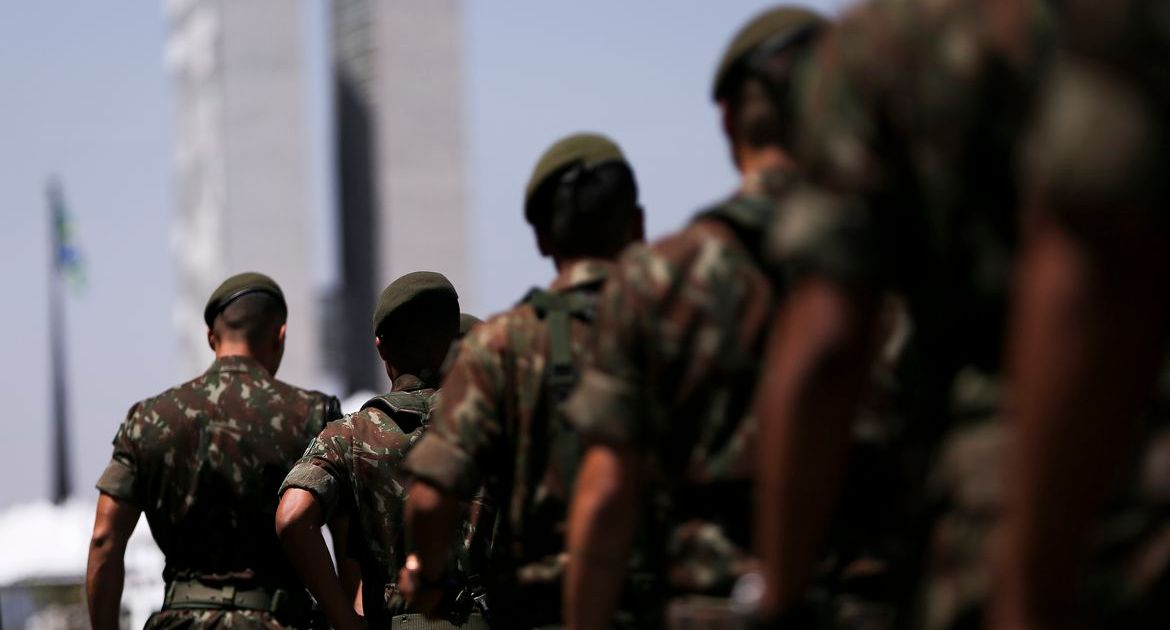 Forças Armadas: mais da metade dos militares ficará isenta de IR Forças Armadas: mais da metade dos militares não pagará IR a partir de 2026
