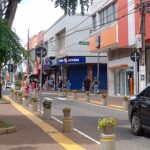 Comércio de Santa Bárbara terá horário especial nesta quinta-feira; bancos e repartições públicas não abrem