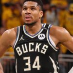 Sources: Giannis Antetokounmpo, Bucks discussing future