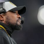 Decisão sobre opção de Mike Tomlin deve ocorrer até março Sources: Steelers must decide on Mike Tomlin option by March