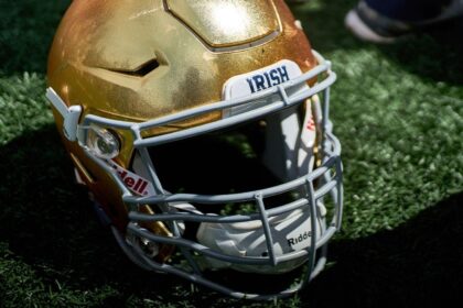 Diretor atlético da Notre Dame critica a ACC por danos permanentes Notre Dame AD rips ACC, saying 'permanent damage' has been done