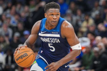 Anthony Edwards brilha e garante vitória do Wolves sobre Thunder Anthony Edwards returns in style to help Wolves hand Thunder 3rd loss