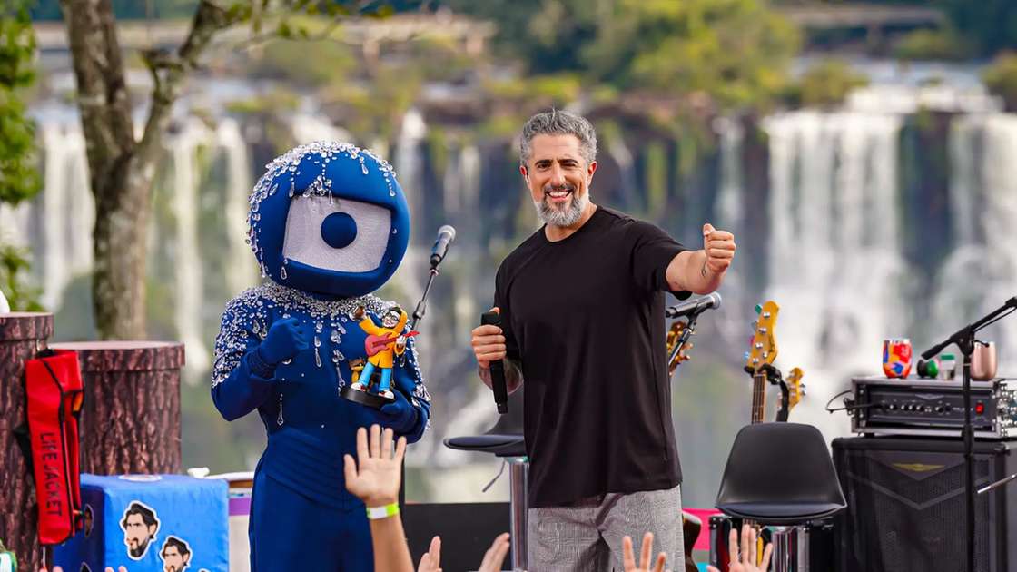 Caldeirão com Mion recebe convidados especiais no Natal 'Caldeirão com Mion' tem convidados especiais na temporada de Natal - Zoeira