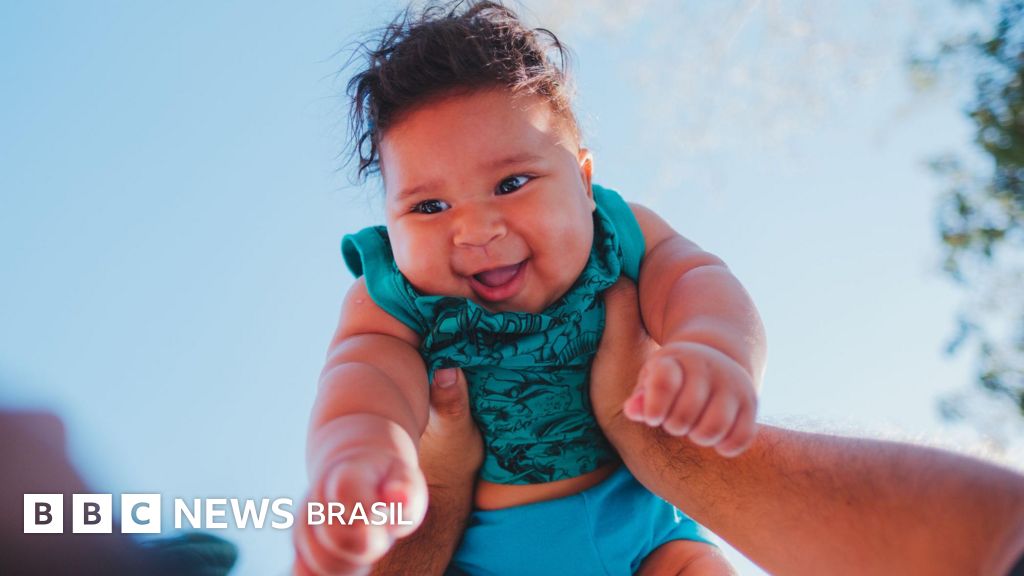 Helena e Ravi são os nomes mais populares de 2025 no Brasil Helena e Ravi lideram ranking: Os nomes de criança mais populares no Brasil em 2025