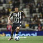 Fluminense mira Arana, que enfrenta oscilações no Atlético Arana é desejo antigo do Fluminense e passa por oscilação no Atlético