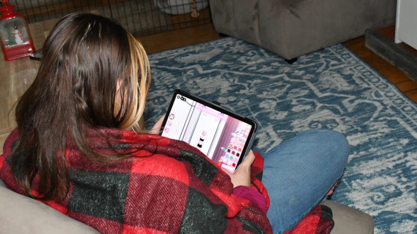 Roblox is beloved by kids. These parents say predators are lurking.