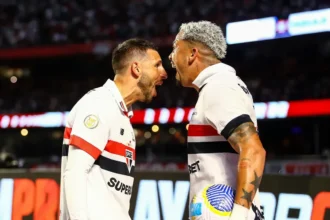 Boca Juniors mira Calleri e São Paulo avalia futuro