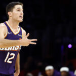 Austin Butler não conhecia o jogo de Collin Gillespie Collin Gillespie career high points Lakers Suns Austin Butler...