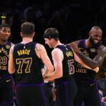 Lakers vencem Raptors por 47-41 no segundo quarto em Toronto Lakers lideram Raptors por 47-41 com 7 minutos restando no segundo quarto em Toronto na NBA – Mix Vale