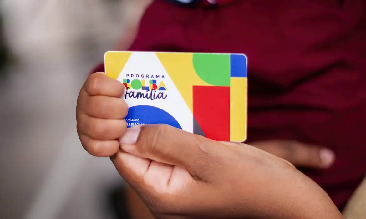 Novo Bolsa Família: redução de beneficiários e valores até 2025