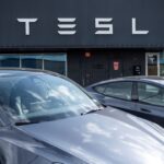 Ação termina em alta com expectativa sobre robotáxis ação fecha nas máximas com otimismo sobre robotáxis ofuscando vendas fracas