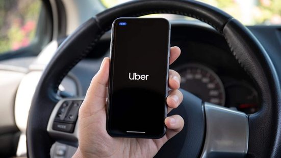 Uber publica regras que excluem motoristas que não se adequam uber