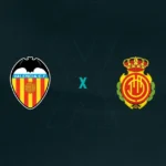 Escudos de Valência e Mallorca, que duelam pela La Liga