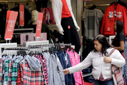 Vendas no varejo brasileiro crescem 0,5% em outubro, IBGE