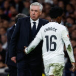 Endrick desembarca na França e bate recorde em rede social do Lyon antes de estrear