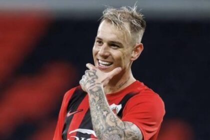 Roger Guedes renova contrato com Al Rayyan até 2027 Após sondagens de Grêmio e Flamengo, Roger Guedes tem contrato renovado até 2027 no Al Rayyan