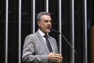 Discussão e votação de propostas legislativas. Dep. Daniel Almeida (PCDOB-BA)