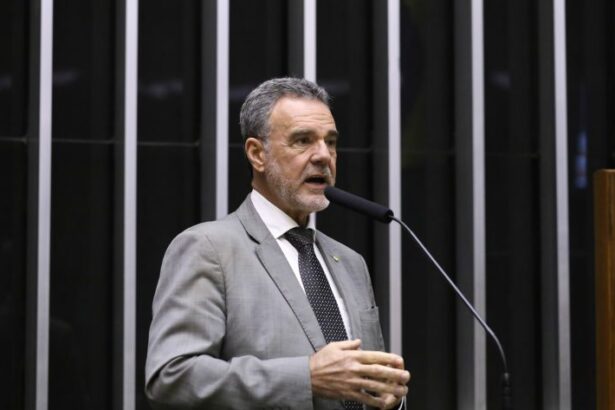 Discussão e votação de propostas legislativas. Dep. Daniel Almeida (PCDOB-BA)