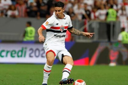 São Paulo demonstra interesse em James Rodríguez, diz jornal colombiano Jornal colombiano cita interesse do São Paulo por James Rodriguez