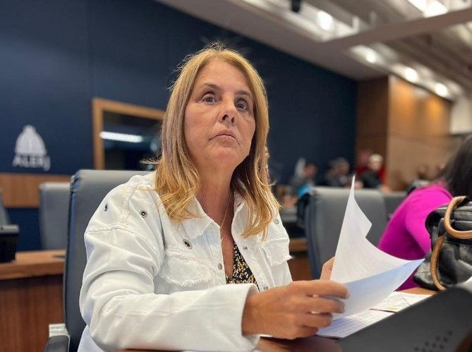 Deputada Lucinha se torna ré por denúncia de milícia TJ aceita denúncia e deputada Lucinha vira ré por envolvimento com milícia