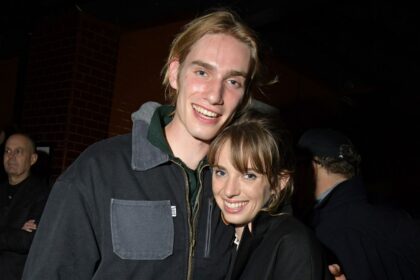 Maya Hawke e seu irmão Levon: tudo sobre a família Hawke Levon Hawke and Maya Hawke at the premiere after party for