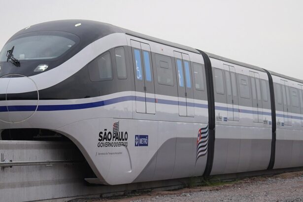 Metrô de São Paulo já recebeu metade dos trens para a linha do Aeroporto de Congonhas