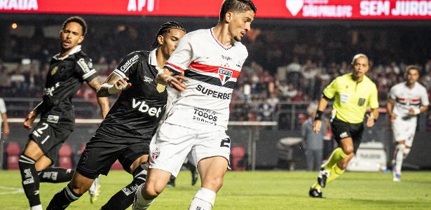 São Paulo e Botafogo em negociações de troca para 2026 Pablo Maia em ação durante São Paulo x Botafogo, confronto do Brasileirão
