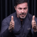 Cariani é réu por crimes de associação para o tráfico de drogas, tráfico de drogas e lavagem